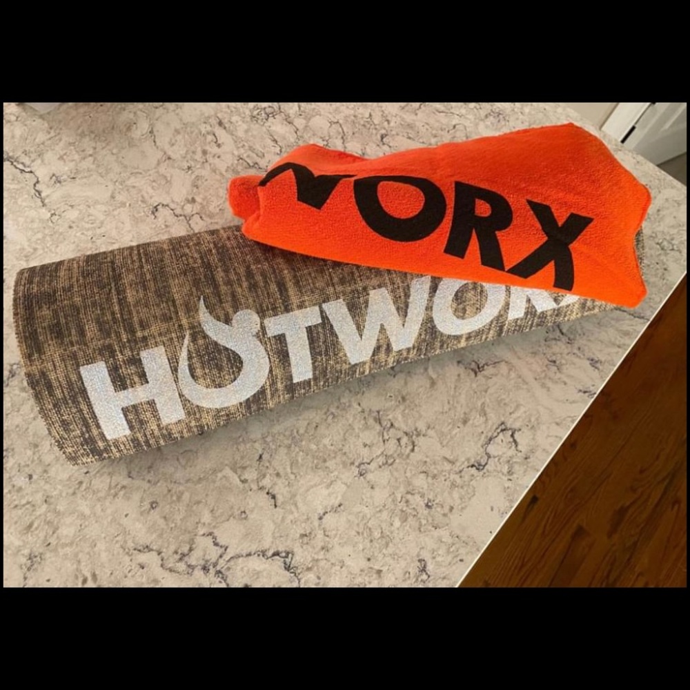 HotWorx Towel and Mat